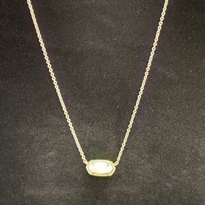 Kendra Scott Yellow Gold & white stone Pendant Necklace